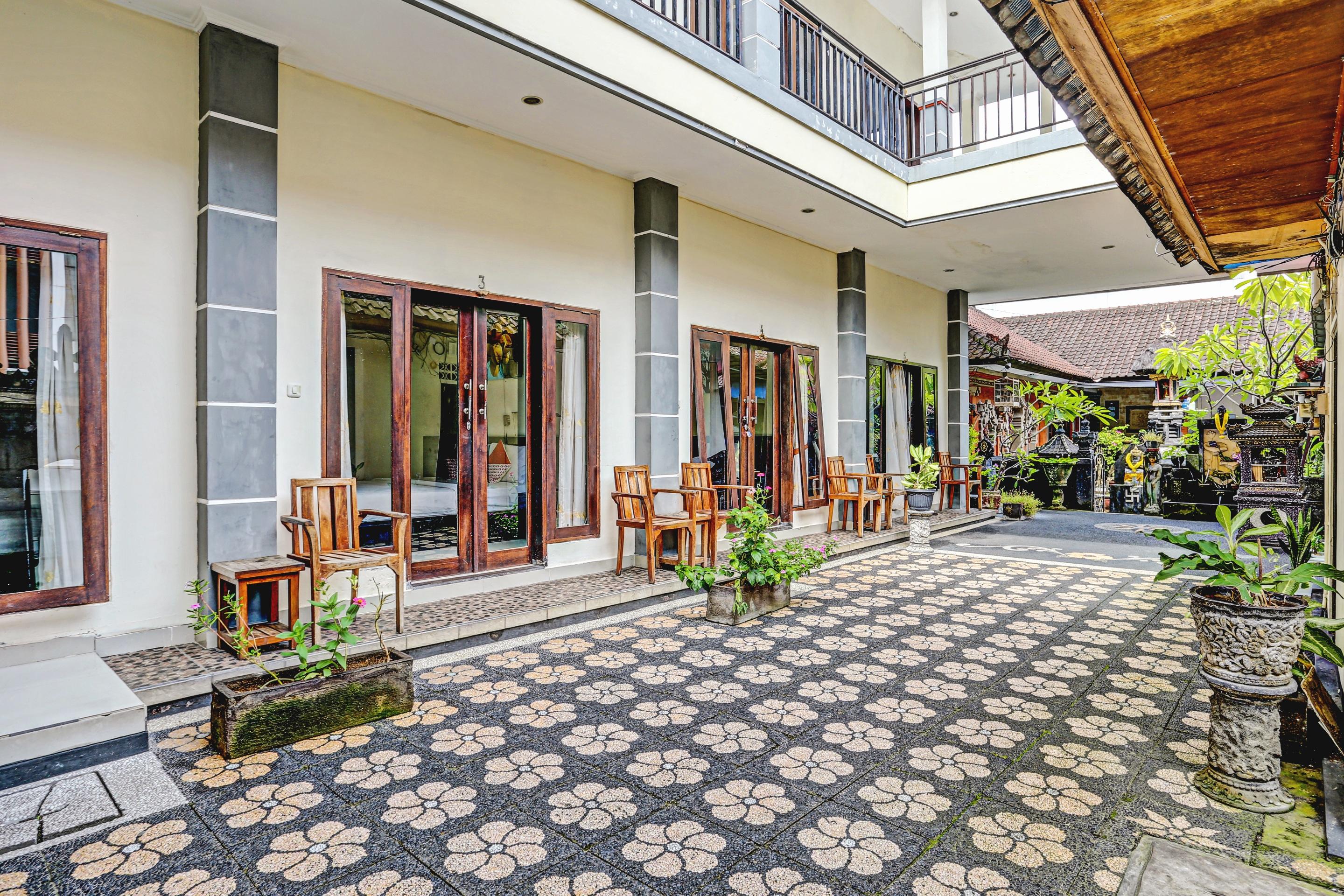 Samudra Homestay Кута Экстерьер фото